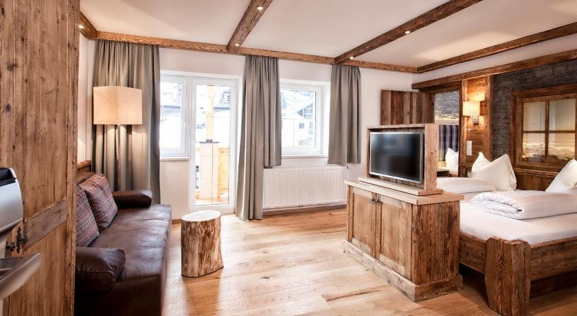 Hotel & Appartements Heigenhauser Waidring Eksteriør billede