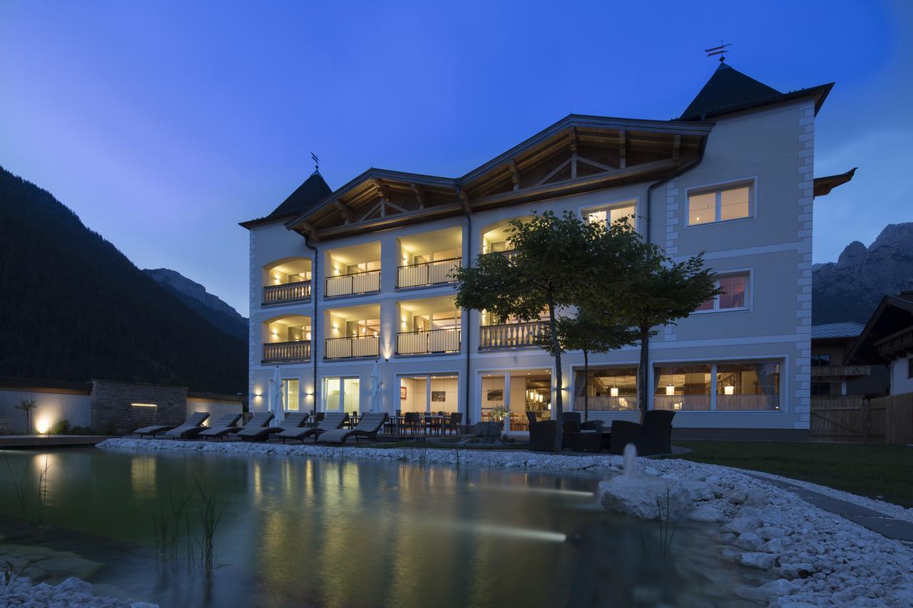 Hotel & Appartements Heigenhauser Waidring Eksteriør billede