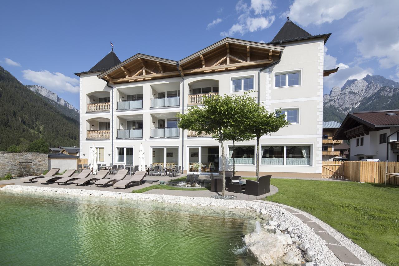 Hotel & Appartements Heigenhauser Waidring Eksteriør billede